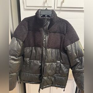 Good American puffer jacket